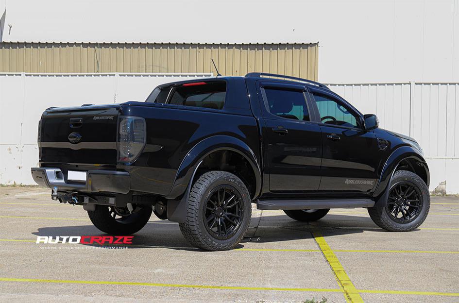 FORD RANGER REBEL MATTE BLACK